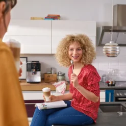 MELITTA Ganze Kaffeebohnen Mein Café Dark Roast 8x1 Kg Charaktervoll Intensiv -Drink World Store 77bd92e1e927e67294a77776999b6d38