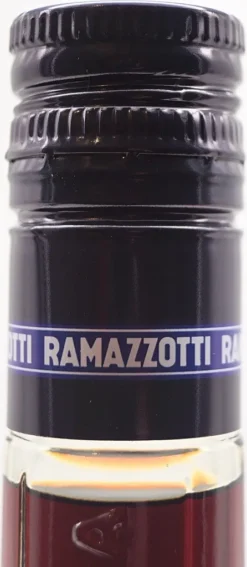 Ramazzotti Amaro Kräuterlikör Aus Italien | 30 % Vol | 0,7 L -Drink World Store 7b5e367fdaf9724a905d09dd271ca08f