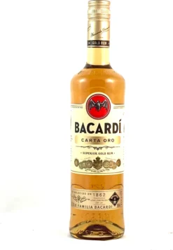 Bacardí Carta Oro Superior Gold Rum Puerto Rico | 37,5 % Vol | 0,7 L -Drink World Store b3a3136f5910c1f5c570e3e0e2098cae